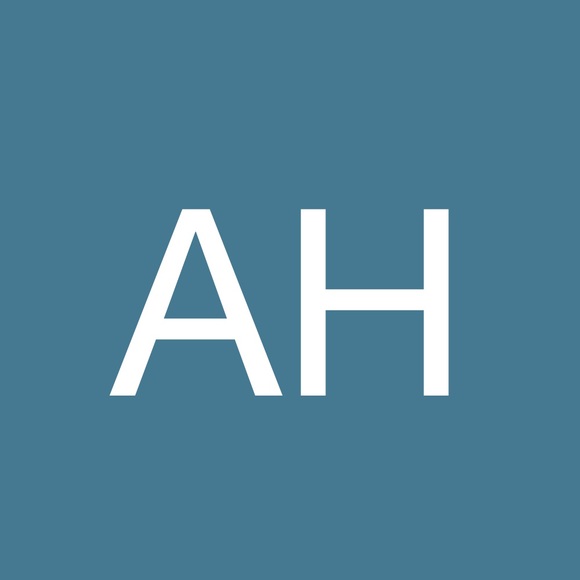 Profile Picture of Andrew Harsh (@aharsh25) on Poshmark