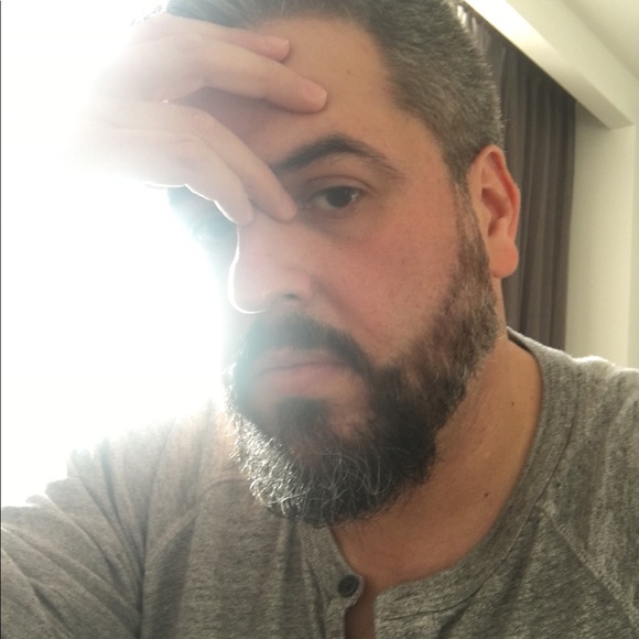 Hugo Orozco - Poshmark Profile Picture of Hugo Orozco (@hufrogs) on Poshmark