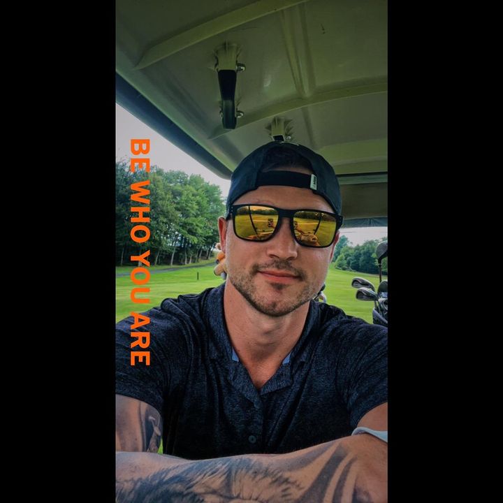 Profile Picture of Jesse Huggins900 (@jhuggins11) on Tiktok