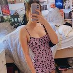 Profile Picture of selling tons of clothes!! (@bellass.clothesss) on Instagram