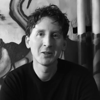 Profile Picture of Tom Cross (@tomcroxx) on Twitter