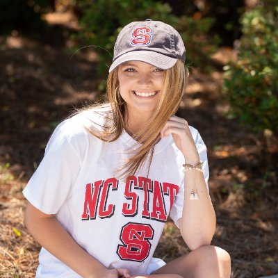 Profile Picture of Abigail Cook (@abigail_cook5) on Twitter