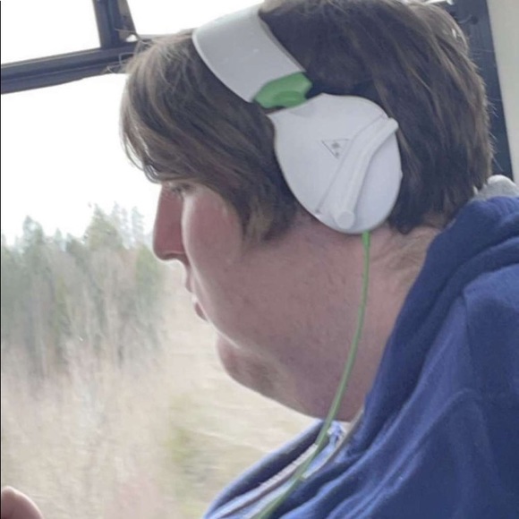 Profile Picture of Nate Heirendt (@natedog2155) on Poshmark