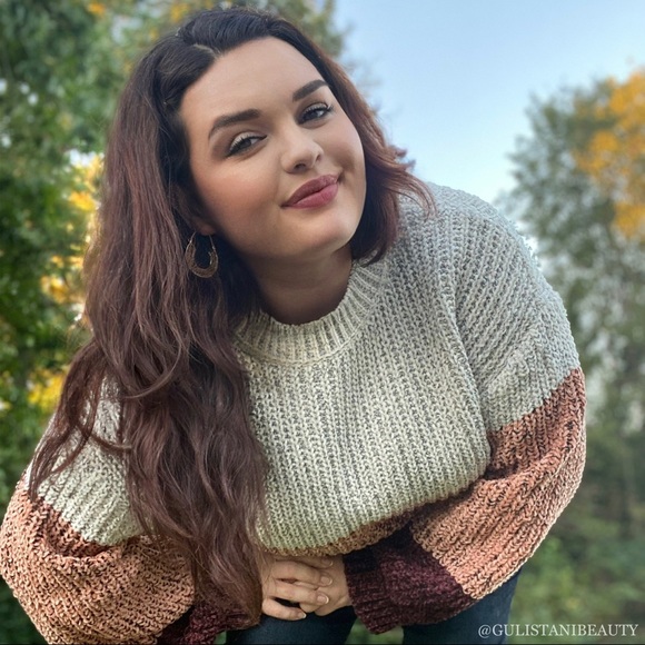 Profile Picture of Ashtyn Gulistani (@ashtyngulistani) on Poshmark