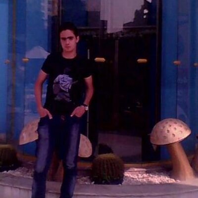 Profile Picture of Hussein Taha (@husseintaha6) on Twitter