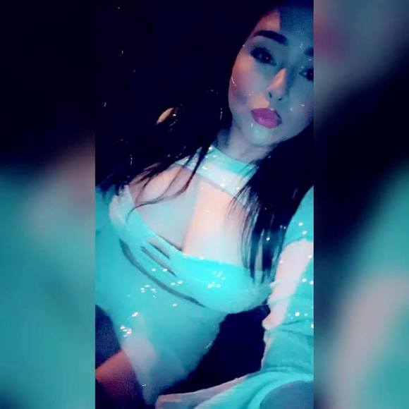 Profile Picture of Crystal Carpio (@expert8778) on Poshmark