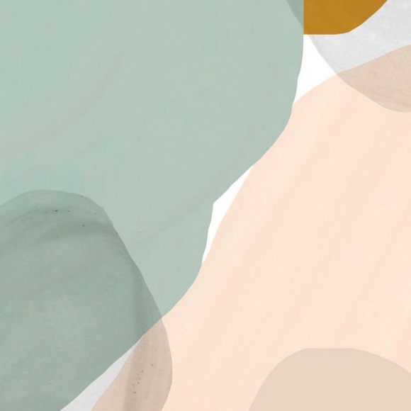 Profile Picture of Lily Biesiada (@lily_elise14) on Poshmark