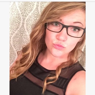 Profile Picture of Pamela Vickers (@pam_vick34) on Twitter