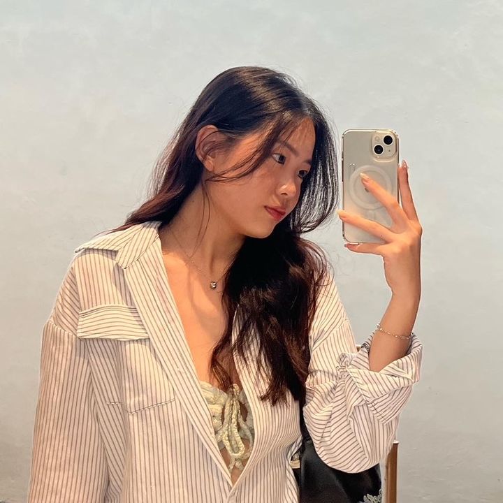 Profile Picture of jingyuan🦒 (@fishfishball) on Tiktok