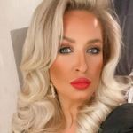 Profile Picture of 𝒞𝒽𝒶𝓇𝓁𝑒𝓃𝑒 𝐻𝒶𝓂𝒾𝓁𝓉𝑜𝓃 𝒟𝒾𝓍𝑜𝓃 (@charlenehamilton14) on Instagram