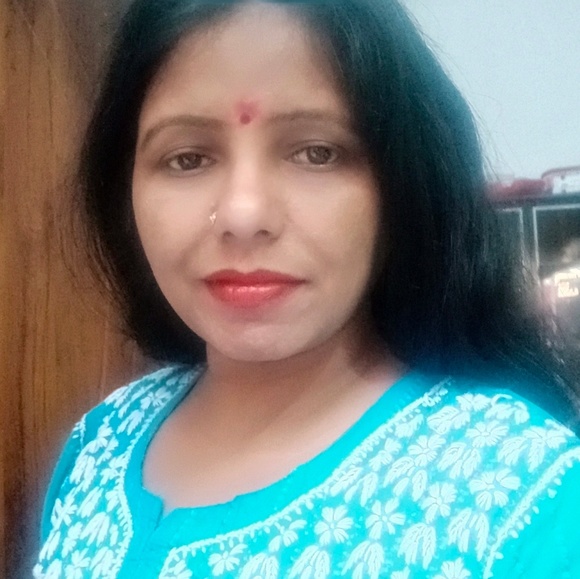 Profile Picture of Sarita Jayant (@saritajayant60) on Poshmark