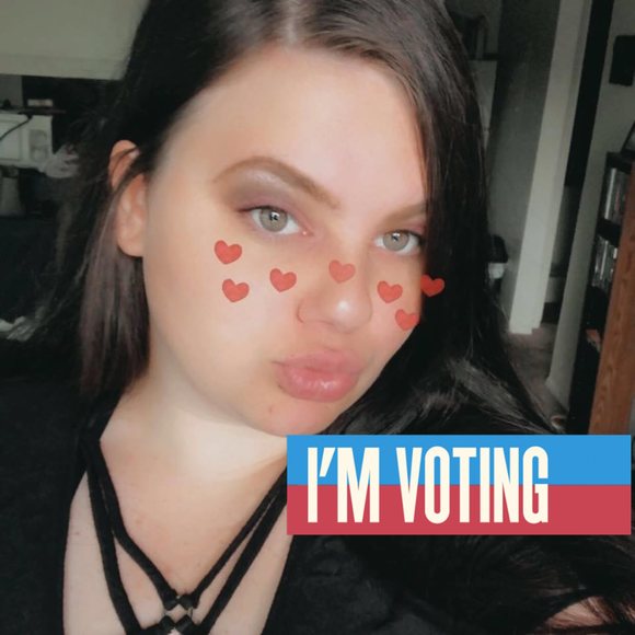 Profile Picture of Halie Kelso (@haliekelso) on Poshmark