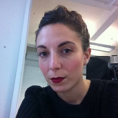 Profile Picture of Maya Linhares-Marx (@@MLMStylist) on Twitter
