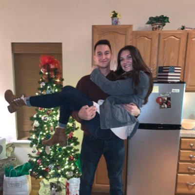 Profile Picture of Kyra Larson (@KyraLorraine3) on Twitter