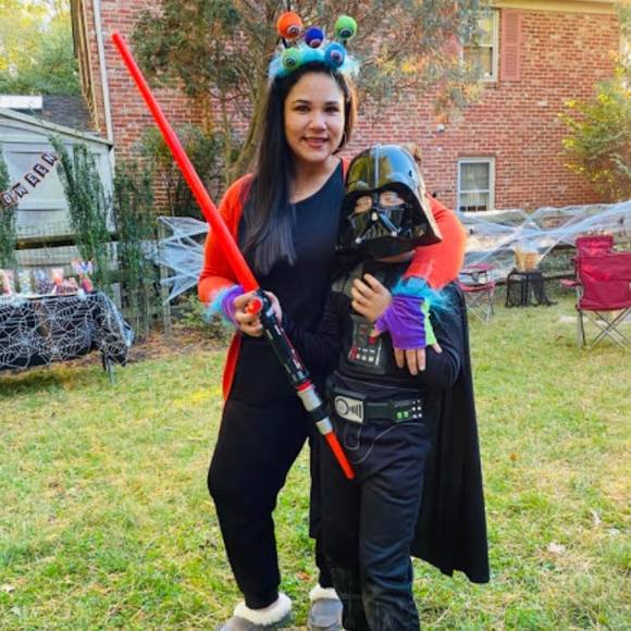 Profile Picture of Alejandra Ginocchio (@ginoccha) on Poshmark