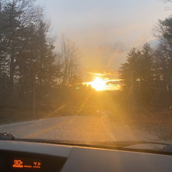 Profile Picture of Lexy Anstey (@loo14girl) on Poshmark