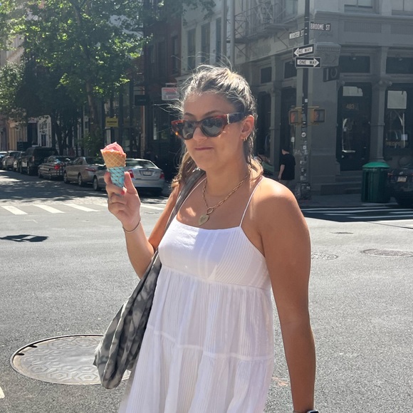 Profile Picture of Carlie Wagner (@carliewagner8) on Poshmark