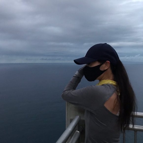 Profile Picture of Yoojeong Choi (@yoojeongchoi) on Poshmark