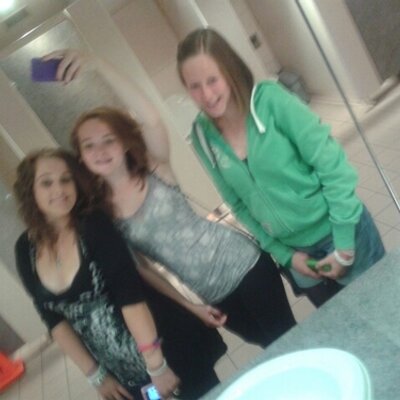 Profile Picture of Leah Carlin (@leah_carlin) on Twitter