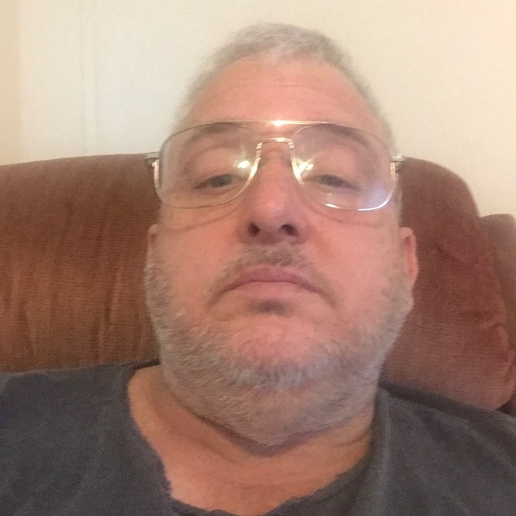 Profile Picture of Benjamin Hoffpauir (@b_hoffpauir) on Poshmark