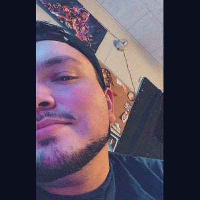 Profile Picture of DΞVIИ PΞЯΞZ 🌴 (@devintyler09) on Twitter