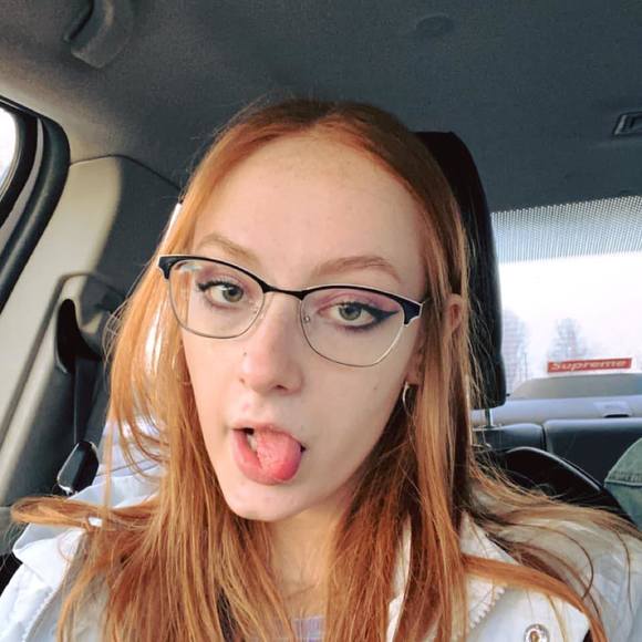 Profile Picture of Emma marie Kishpaugh (@emmamarie_k) on Poshmark