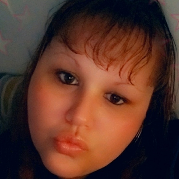 Profile Picture of Rose Chaney (@85rosechaney) on Poshmark