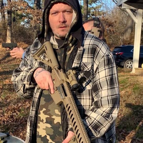 Mike Shepherd - Poshmark Profile Picture of Mike Shepherd (@therockfan_420) on Poshmark