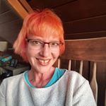 Profile Picture of Catriona Cameron (@colourfulcatcreations) on Instagram