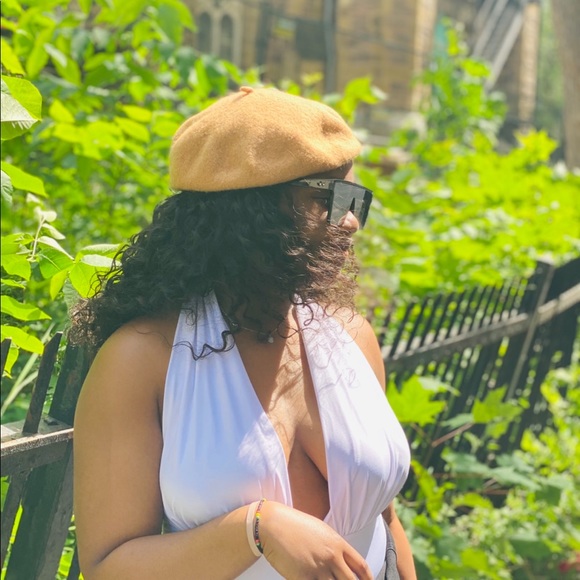 Profile Picture of Josiane Ybia (@josi30830) on Poshmark