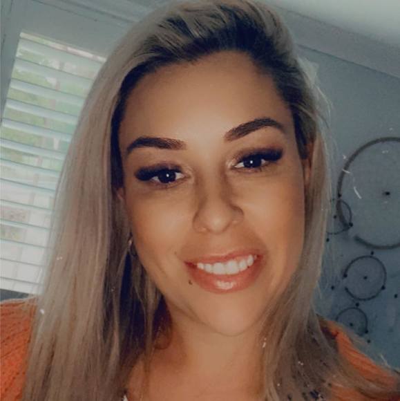 Profile Picture of Bec Walbank (@becwalbank) on Poshmark