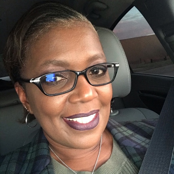 Profile Picture of Charity Carter (@cycarter12) on Poshmark