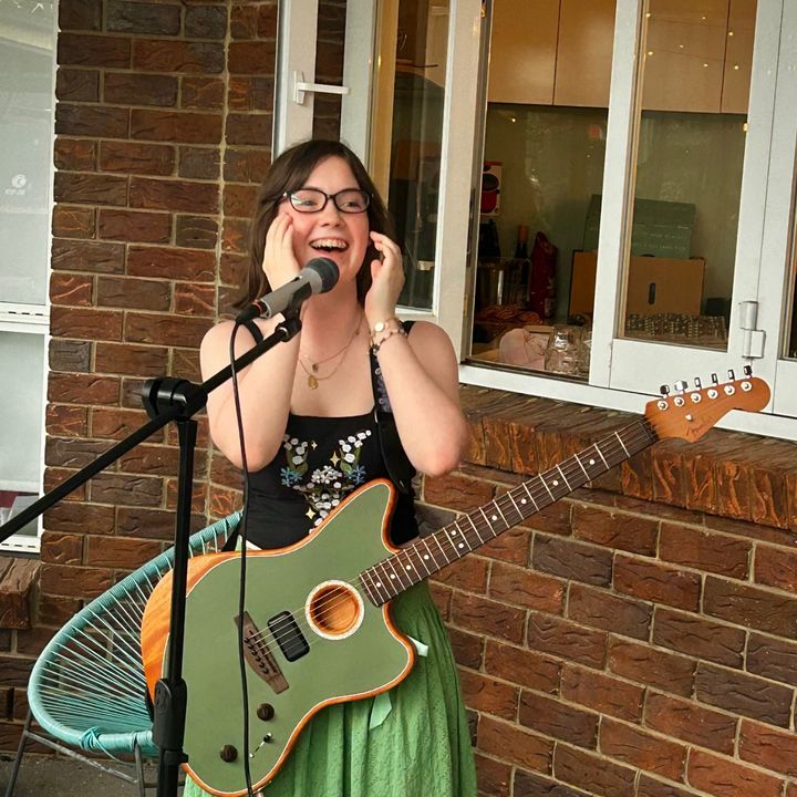 Profile Picture of Eve McGrath (@eve.mcgrath) on Tiktok