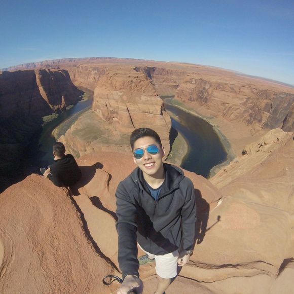 Profile Picture of Steven Cha (@sjcha023) on Poshmark