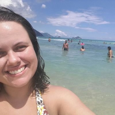 Profile Picture of Débora Fernandes (@debbyrio) on Twitter