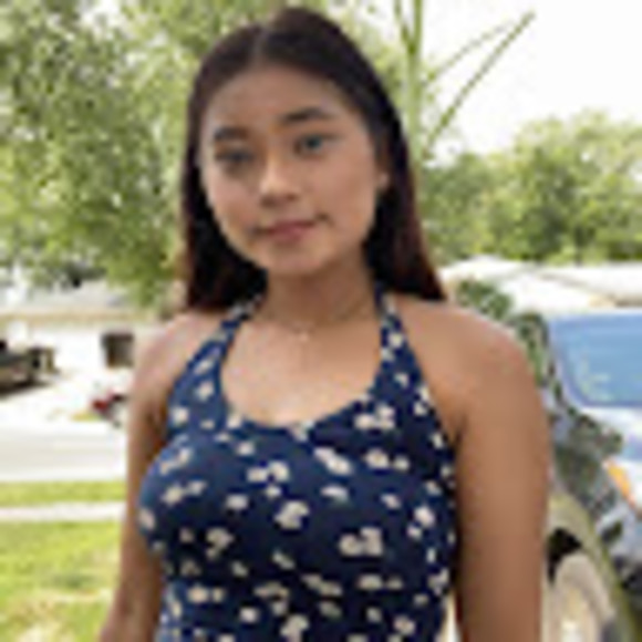 Profile Picture of Rojina Ghale (@rojinaghale91) on Poshmark