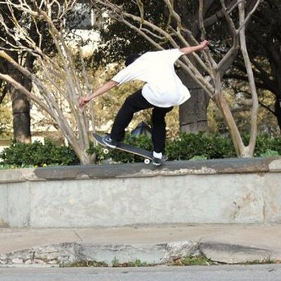 Profile Picture of Blake Baxter (@blakebaxter12) on Twitter