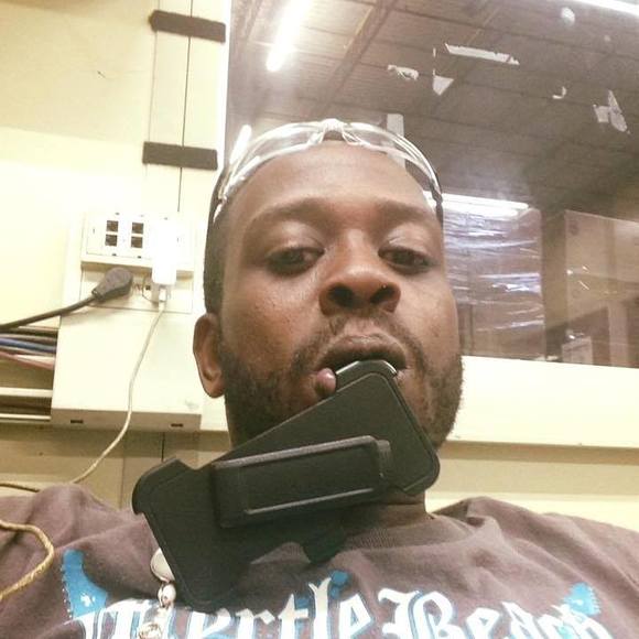 Profile Picture of Shanell Nicholson (@shanellnicholso) on Poshmark