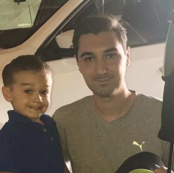 Profile Picture of Kevin Dunkin (@kevin_dunkin) on Poshmark