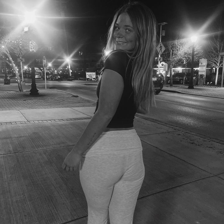 Profile Picture of   Abby Busch (@abbybusch14)... (@abbybusch14) on Tiktok