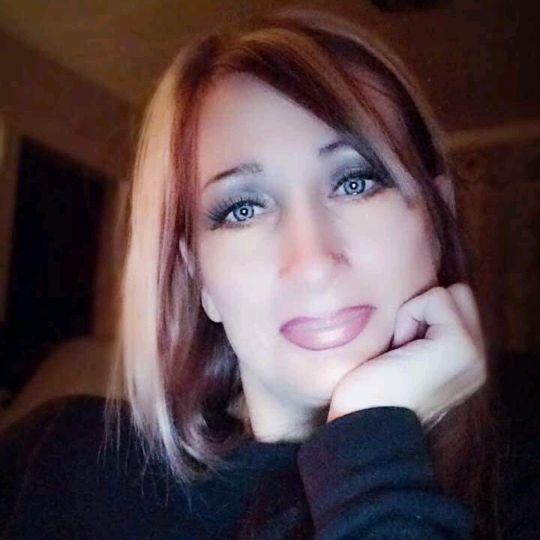Profile Picture of lisaangulo0 (@lisaangulo0) on Tiktok