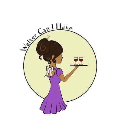 Profile Picture of Chloe R. (@WaiterCanIHave) on Twitter