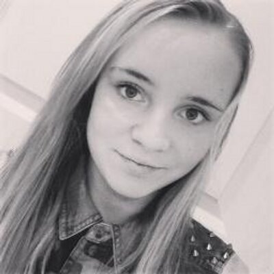 Profile Picture of Mia Samuelsen (@mia_samuel) on Twitter