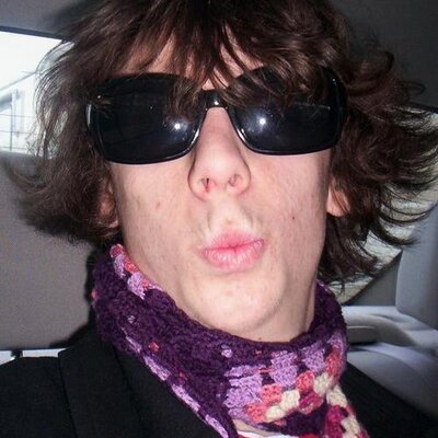 Profile Picture of Jeremy Newell (@Bo_see_fuss) on Twitter