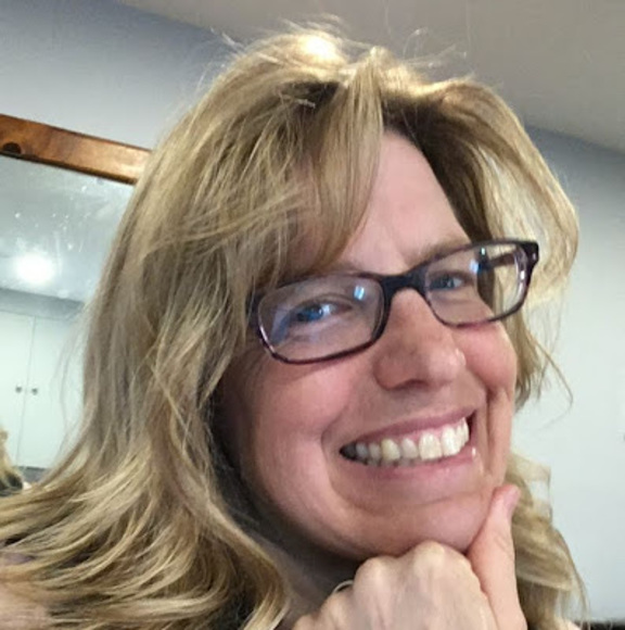Profile Picture of Fiona Philip (@fphilip2018) on Poshmark
