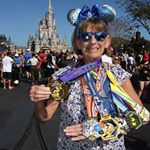 Profile Picture of Laura LaRue (@mammalarue) on Instagram