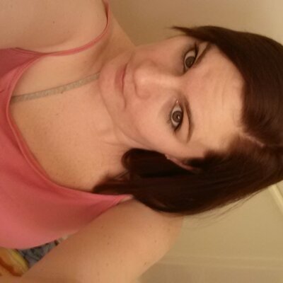 Profile Picture of Crystal Tinker (@ewc0125) on Twitter
