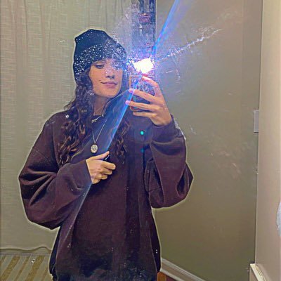 Profile Picture of Eva Felts (@eva_felts) on Twitter