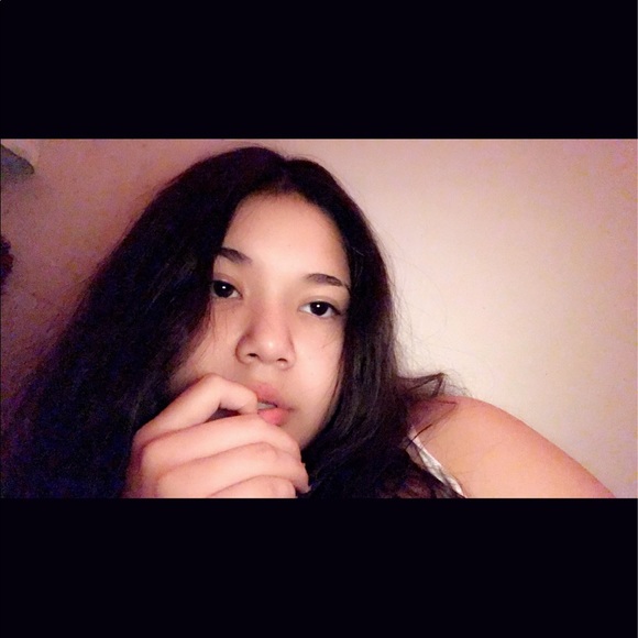 Profile Picture of Daniela Tamayo (@408_dani) on Poshmark