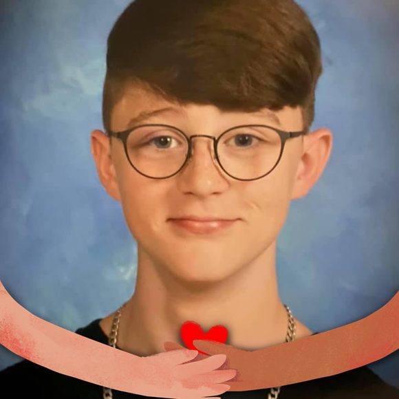 Profile Picture of Cheryl Lowe (@peewee06) on Poshmark